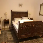 Maison 5 Chambres, Jardinet, Acces *