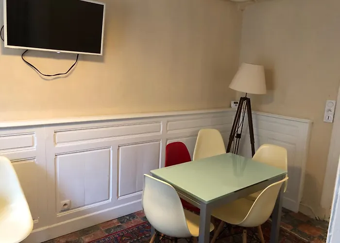 Maison 5 Chambres, Jardinet, Acces