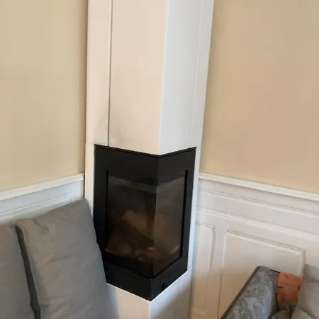 Maison 5 Chambres, Jardinet, Acces *