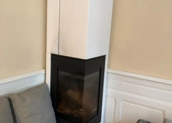 Maison 5 Chambres, Jardinet, Acces *